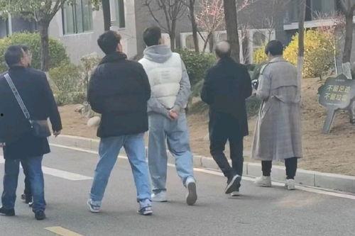 最新吃瓜 网红事件,揭秘近期热门事件背后的真相  第1张